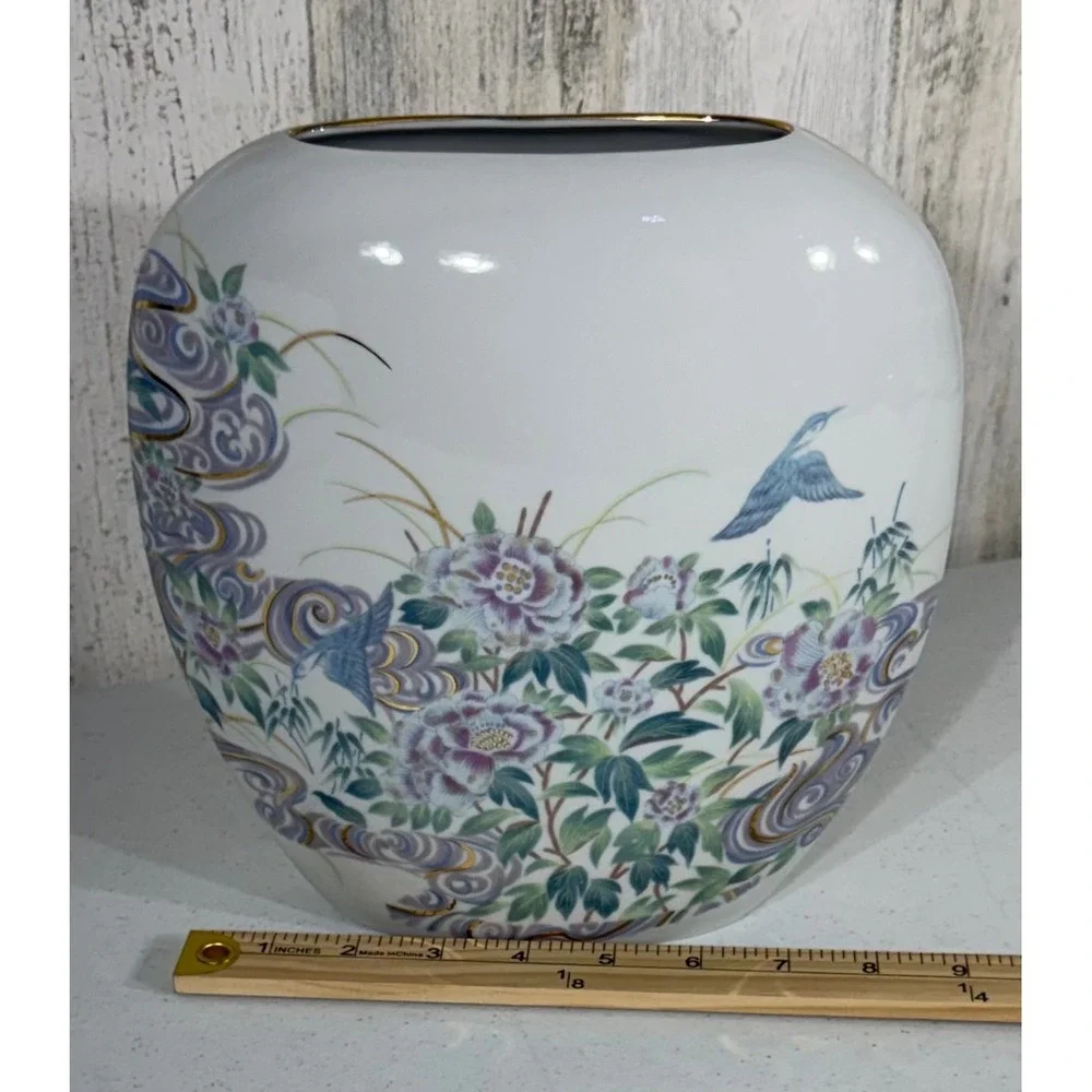 Impressions Vase White Floral Bird‎ Gold Gilt Porcelain Japan Vintage Macy's